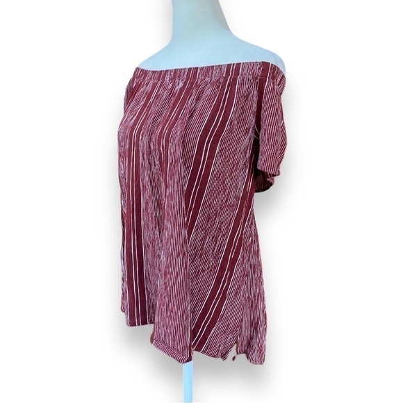 Bobeau Red With White Stripe Off Shoulder Short Sleeve Top Size Large - Picture 3 of 9